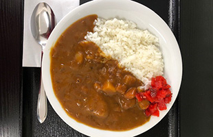 カレー 400円